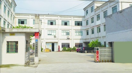 工廠直銷優(yōu)質(zhì)環(huán)保軟性橡膠磁片、異形橡膠磁條與橡膠磁卷材——性價(jià)比與定制化的完美結(jié)合